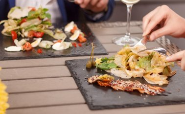 La proteína animal, especialmente la carne roja y procesada, se relaciona con un aumento del riesgo de cáncer. Internet