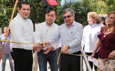Jesús Emilio Rincón, Javier Agudelo, Hernando Díaz Martínez, Luz Marina García y Sonia Rocío Flórez.
Obando