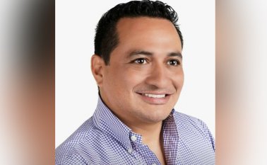 En las elecciones de 2015, Gélvez apoyó la aspiración del hoy alcalde Diego González. La Opinión