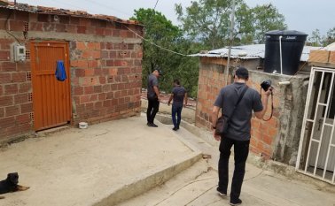 El hecho ocurrió en el sector Las Escaleras, sobre la avenida 12 con calle 1N, del barrio Pueblo Nuevo, parte alta. La Opinión