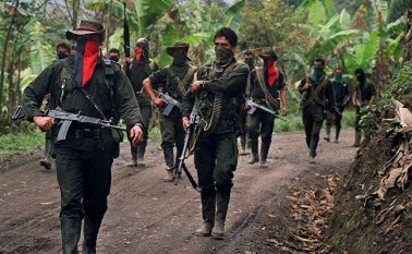 El pasado 12 de septiembre la guerrilla liberó a un grupo compuesto por tres policías, un militar y dos civiles que tenía secuestrados desde el 3 de agosto de este año en Chocó. Archivo