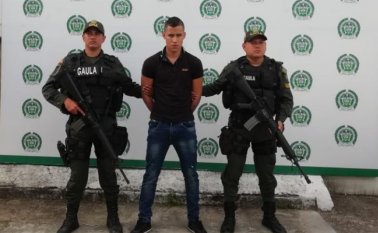 El extorsionista tiene 20 años y es oriundo de Aguachica, Cesar, quien quedó a disposición de las autoridades competentes. Policía Nacional
