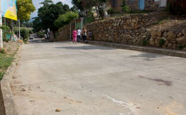 Desconocidos asesinaron, el domingo a las 8:20 de la noche, a un comerciante de 27 años. El hecho se registró en la carrera 4 con calle 5 del barrio Piedecuesta, en Villa del Rosario. La Opinión