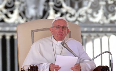 El anuncio fue hecho con una nota oficial por el Vaticano.  AFP