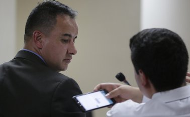 Fue imputado por los delitos de concierto para delinquir, acceso abusivo a sistema informático y utilización ilícita de redes de comunicación. Colprensa