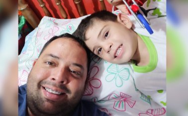 Edwin Contreras y su hijo Cristo José Contreras Arévalo.
Cortesía