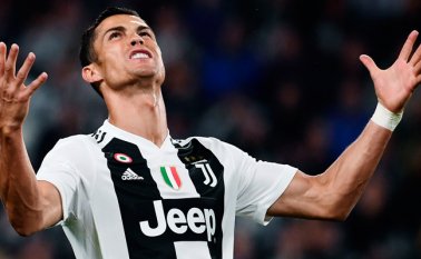Ronaldo, según el técnico, solo está concentrado en hacer este sábado, desde las 11:00 de la mañana, un buen partido cuando enfrente al Udinese. AFP