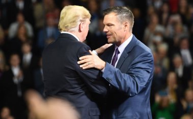 Trump felicita a Brett Kavanauhg por su elección. AFP