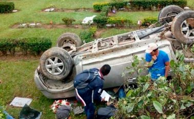 Las autoridades de Tránsito recomendaron conducir con precaución en esta época de invierno que afecta buena parte de la región. Cortesía