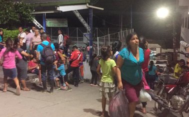 El desplazamiento masivo se presentó desde la semana pasada. Cortesía
