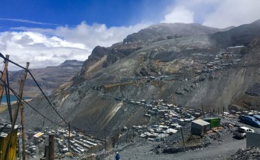 Más de 50.000 habitantes viven todo el año en condiciones extremas en esta ciudad.
AFP