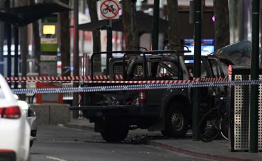 El sospechoso fue capturado por la policía y murió estando detenido. AFP