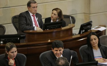 Se espera que en la tarde del martes se abra la discusión de dos reforma constitucionales que están prácticamente hundidas. Colprensa