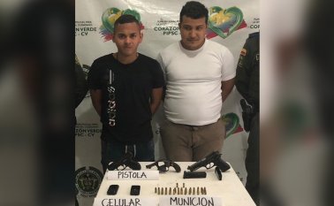 Anderson José Chanagá Ríos y el venezolano Alejandro José Carrillo Torreyes fueron capturados con armas, en medio de un atraco en Sardinata.
Archivo