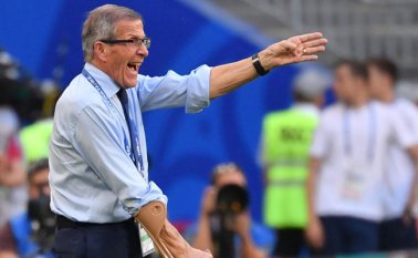 El entrenador Óscar Washington Tabárez enfrentará con una golpeada Uruguay a un Brasil que tendrá a la mayoría de sus estrellas en el campo de juego.
Archivo