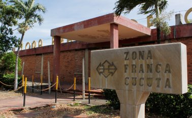 Existe un antecedente a la petición de introducir al sector energético en el régimen franco y es el Decreto 2682 de 2014 que permitió el desarrollo de plataformas marinas en el Atlántico. Archivo