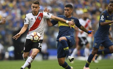 El 2-2 en la primera final planteó un escenario abierto para la definición, pero River saltará al campo del Monumental con la sensación de haber salido bien parado del duelo en La Bombonera. AFP