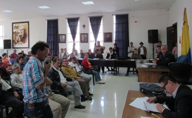 Los presidentes de las Juntas de Acción Comunal del sector rural de Pamplona, asistieron a un debate en el Concejo. Roberto Ospino