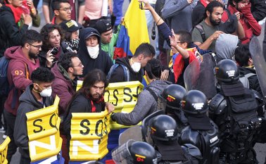 Tras los cuestionamientos y manifestaciones de los últimos días. Colprensa