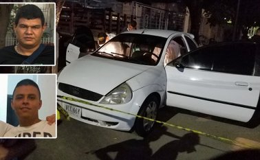 Frente a la casa quedó estacionado un vehículo, que pertenecería a alguna de las víctimas. Cristian Herrera