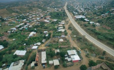 Panorámica aérea de la invasión La Fortaleza, ubicada a un costado del anillo vial en el occidente de Cúcuta, en la vía a El Zulia. Juan Pablo Cohen