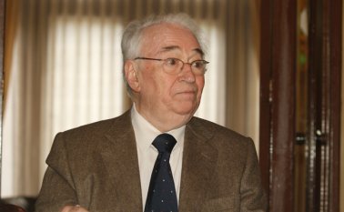 “Belisario buscó y firmó la paz con el M-19. Lo hizo con sinceridad. No sé si detenerlo a usted era legal; que lo torturaran fue una infamia. Una infamia que, estoy seguro, no ordenó Belisario Betancur”, indicó el escritor Héctor Abad Faciolince. Archivo