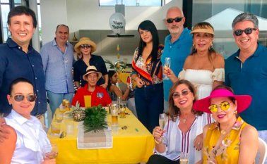 Ana Xatly de Amaya, Lizardo Amaya, Carlos Luna, Gonzalo Téllez, Betty Parada, Natalia Feres, José del Pozo, Doly Téllez, Raúl Colmenares Ossa, Yolanda Rey de Colmenares y Silvia Faillace. Cortesía