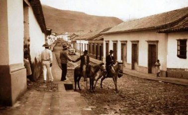 Así era Ocaña en la antigüedad, con calles de piedra que en algunos sectores aún se conservan.
Cortesía
