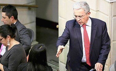 Una vez más, el expresidente Álvaro Uribe tuvo que llamar al orden a los congresistas de su partido, por las críticas que hacen al gobierno de Iván Duque. Archivo Colprensa