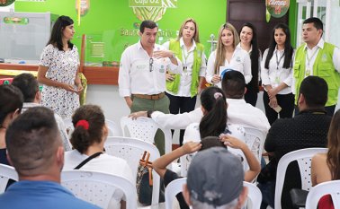 En un acto de relanzamiento. César Obando / La Opinión