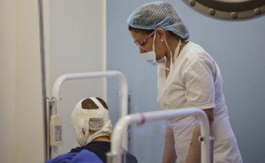 En diciembre, el ICBF amonestó a 23 padres de familia y defensores de Familia adelantaron 38 procesos de orientación y asistencia a los parientes de los menores de edad quemados con pólvora. Colprensa