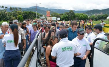 La media de migrantes y refugiados venezolanos a otros países se redujo en diciembre con respecto a meses anteriores pero ha vuelto a repuntar.  Archivo