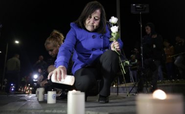 Veletón en Bogotá en honor a las víctimas del carro bomba que explotó adentro de las instalaciones de la Escuela General Santander, Colprensa
