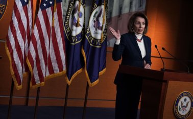 Nancy Pelosi, la poderosa líder demócrata en la Cámara de Representantes, mantiene un pulso que lleva más de tres semanas con el presidente de Estados Unidos, Donald Trump. AFP