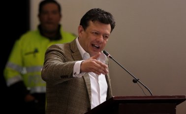 Morris sostuvo que el uribismo quiere afectar sus aspiraciones políticas. Colprensa