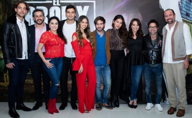 Hans Martínez, Sandra Guzmán, Rosmeri Marval, José Julián Gaviria, Lina Castrillón, Natasha Klauss, Ramiro Meneses y Santiago Soto, entre otros. Cortesía Caracol