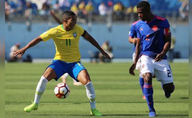 Las Selecciones de Brasil y Colombia empataron el martes en Rancagua y sumaron un punto en el hexagonal final del torneo Sudamericano Sub-20 de fútbol.
AFP