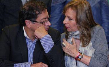 A través de un mensaje de texto. Colprensa