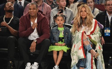 La superestrella conocida por su innovador álbum "Lemonade" dijo que no comerá carne los lunes y que estaba optando por desayunos a base de plantas, mientras que su esposo y magnate del rap, Jay-Z, se comprometió a que dos de sus comidas diarias serían a base de vegetales. AFP