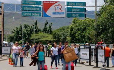 Aunque no se ha confirmado la ubicación del punto de acopio humanitario, fuentes cercanas al proceso de apoyo al vecino país afirmaron a La Opinión que uno de los sectores más viables sería el puente binacional Tienditas. Archivo