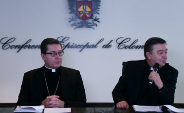 Igualmente los obispos le pidieron al presidente colombiano, Iván Duque, convocar a todas las fuerzas vivas para que se implemente una "política integral de paz" y le expresaron su respaldo para que continúe negociando el fin del conflicto. Colprensa