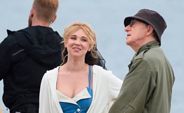 Woody Allen, en plena acción. Internet