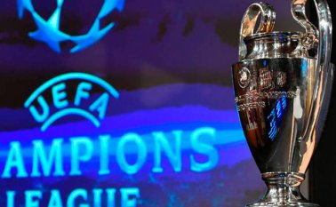 La Champions league arranca hoy en su fase definitoria con dos duelos importantes. También entrará en acción el videoarbitraje por primera vez en la competición de la Uefa. Internet