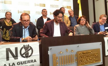 La comunicación va firmada por los congresistas de partidos como Farc, Polo, Decentes y Verdes. Colprensa