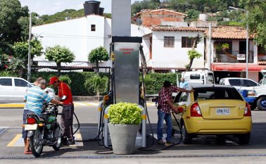 La fecha límite que tiene el Congreso de la República para aprobar la iniciativa es el próximo 7 de mayo. Archivo
