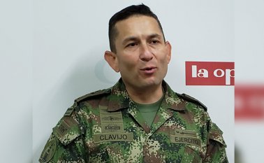 César Obando y cortesía