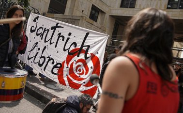 Fue trasladado de urgencias desde las celdas del complejo judicial de Paloquemao hasta la Clínica Colombia. Colprensa