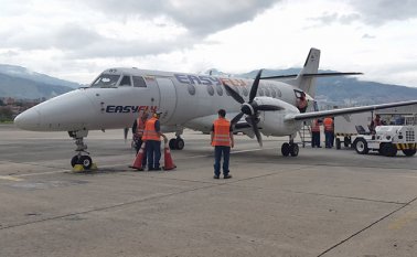 La diversificación de la oferta aérea, la migración venezolana, las misiones diplomáticas nacionales e internacionales han mantenido al alza el flujo de pasajeros en el aeropuerto internacional Camilo Daza. Archivo