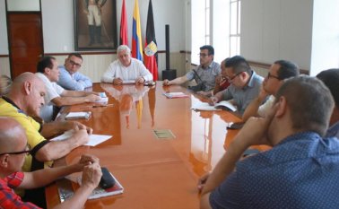 Acordaron unas mesas de trabajo para llegar a un acuerdo. Cortesía