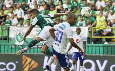 Millonarios, continúa de líder del fútbol colombiano, luego de empatar 1-1 con el Deportivo Cali en la octava fecha de la Liga colombiana. Colprensa